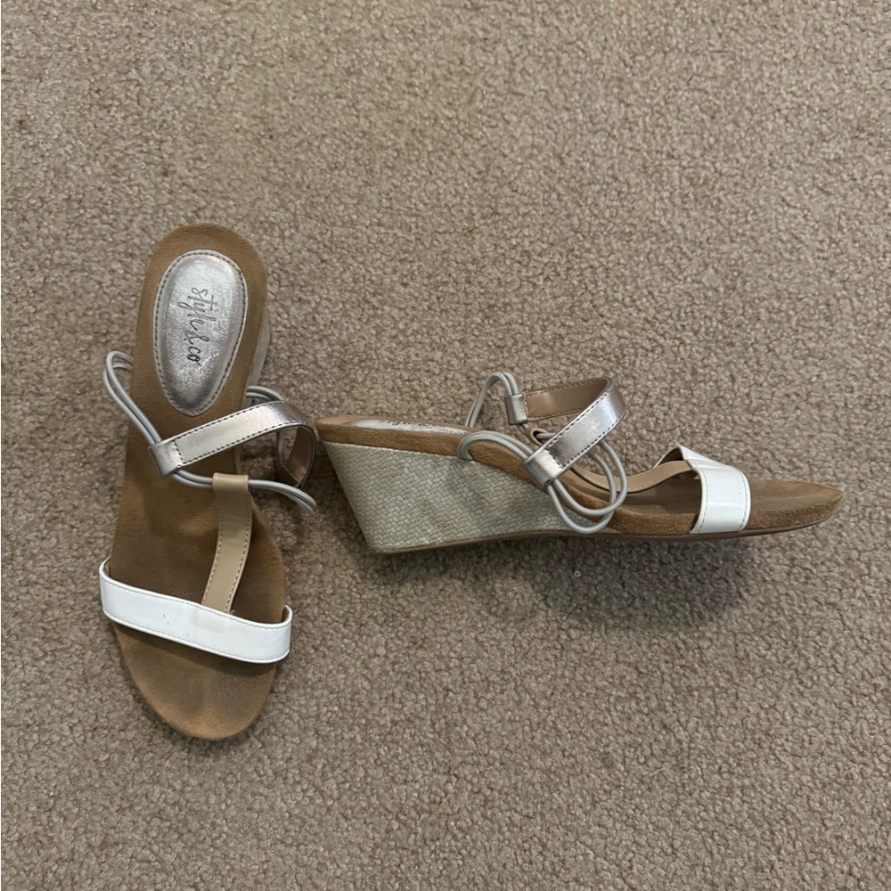 Shoes - Picture 3 of 3